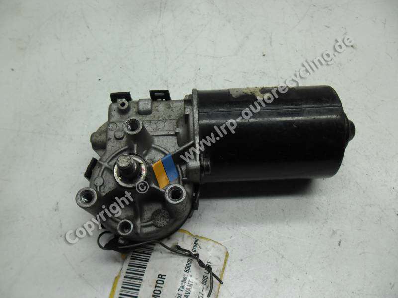 Audi A6 C5 4B Wischermotor vorn 4B1955113 0390241140 BOSCH BJ1997